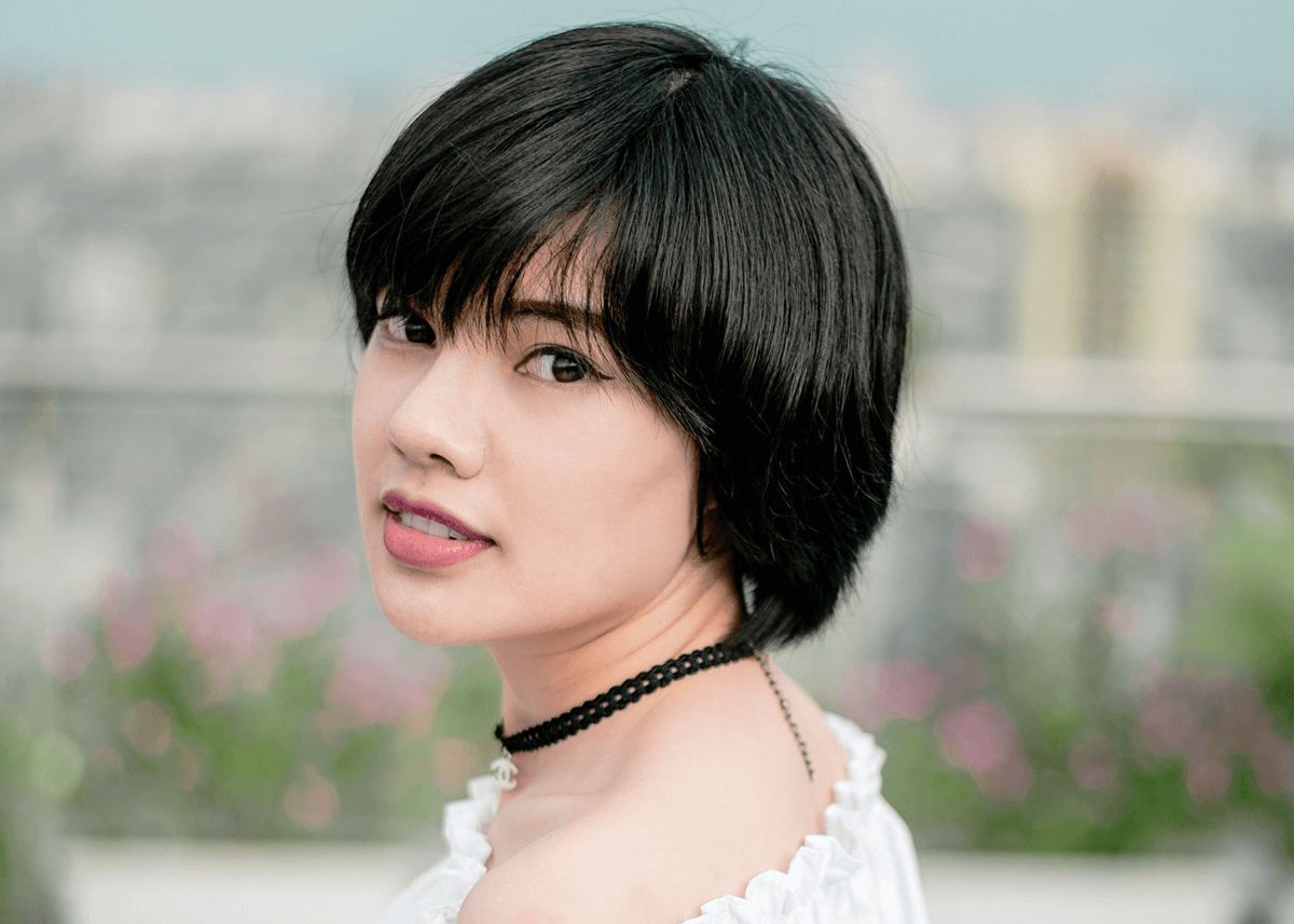 Dark Hair Bob Cut Headshot Makeup_2