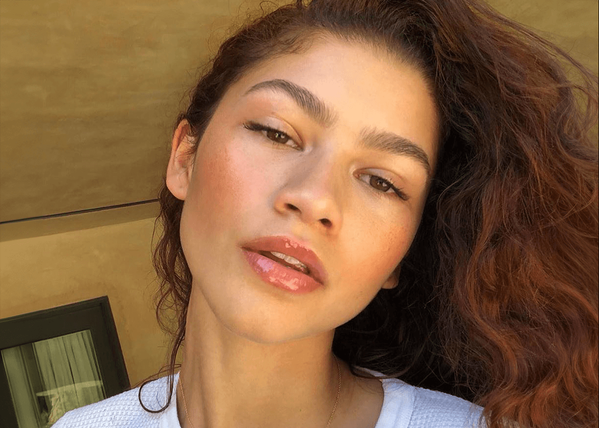 Zendaya Smudged out Winged Eyeliner